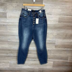 Judy Blue High Rise Button Fly Skinny Jeans